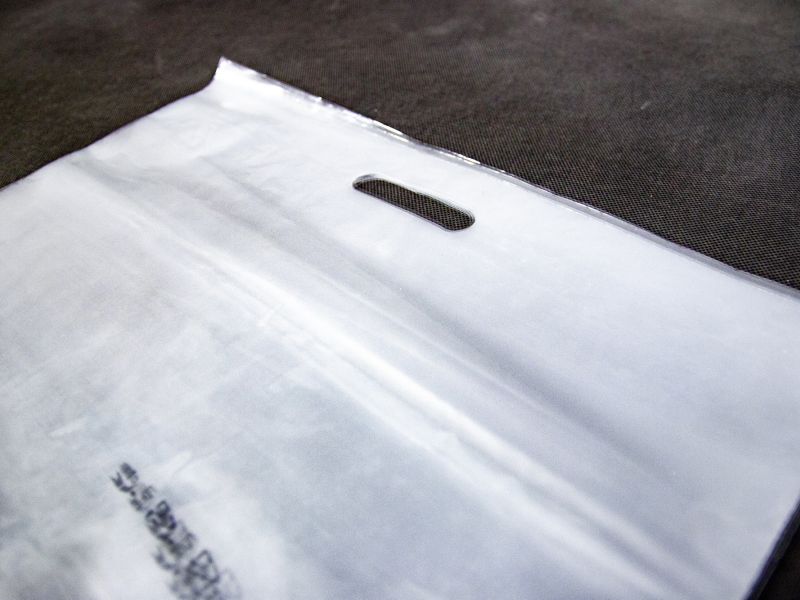 LDPE (nízkohustotní polyethylen)