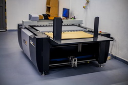 konstrukce a vývoj (2)